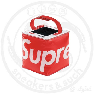 Supreme LuminAID Packlite Nova USB Red